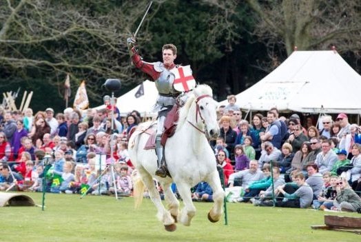 KeepHuntingUK's tweet photo. Happy Saint George's Day! 🏴󠁧󠁢󠁥󠁮󠁧󠁿 https://t.co/3ovJ2bP3lh
