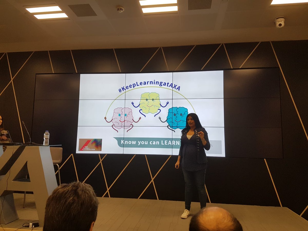 BarrajonLopez's tweet photo. #KeeplearningatAXA Hoy @mireyamunozalo nos presenta las iniciativas  de aprendizaje de las que podremos disfrutar todos los colaboradores de @AXASegurosEs https://t.co/vfqHICaqR5