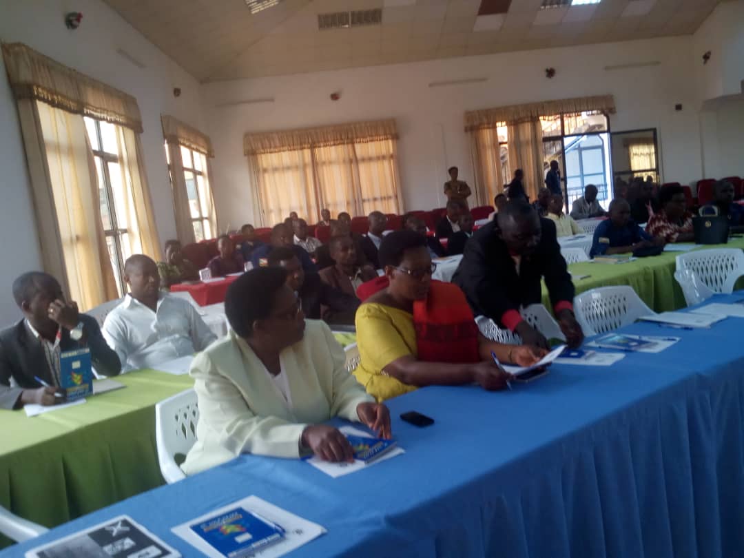 Commune Gitega tweet media