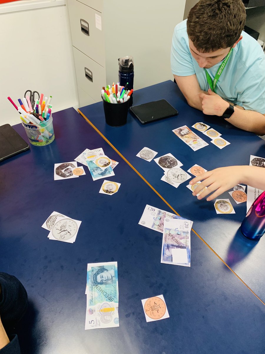 HCRebeccaSoph's tweet photo. Budgeting with money preparing Links To Work with all those important life skills. @HCcloerogers @HarlowCollege 🤩💰 https://t.co/VgbyADpMjf