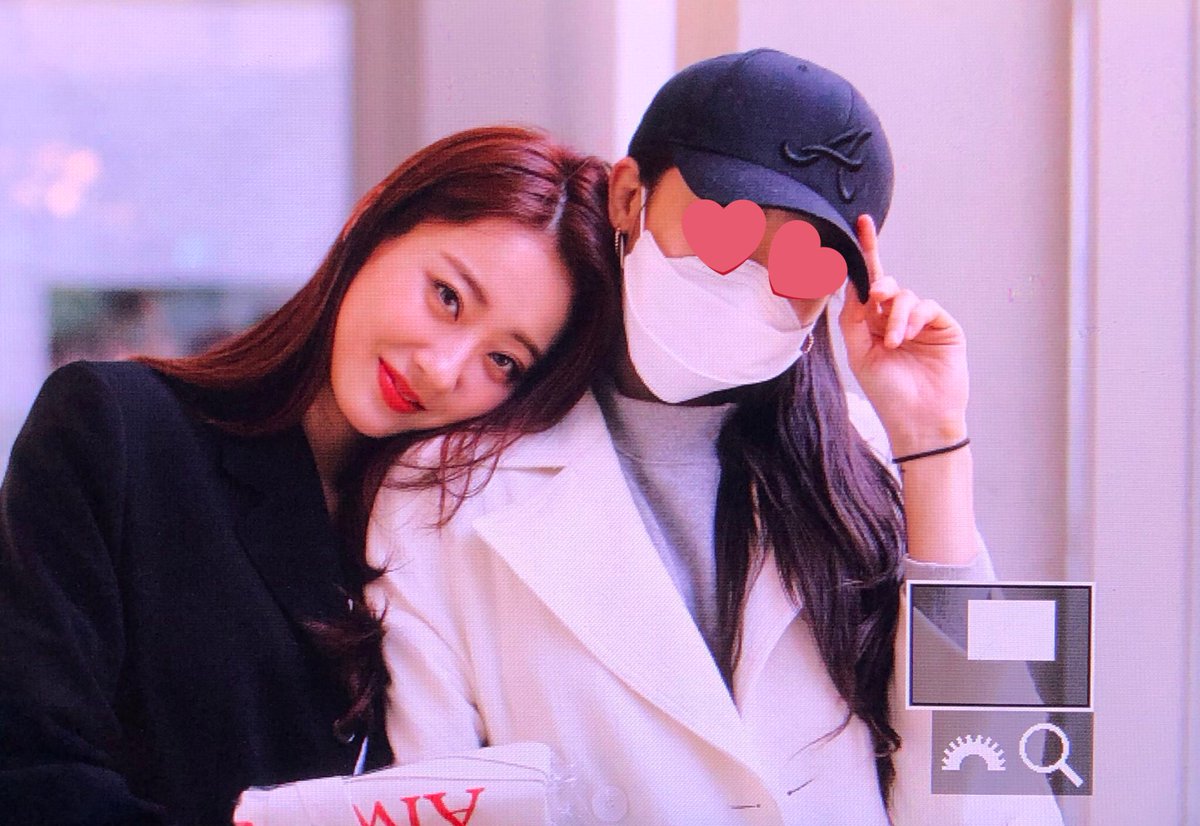 iceicebaby_kr's tweet photo. 190423 Always be ___. 전시회 경리(@ICE_Gang) 프리뷰1 https://t.co/BdrbjQp3P5