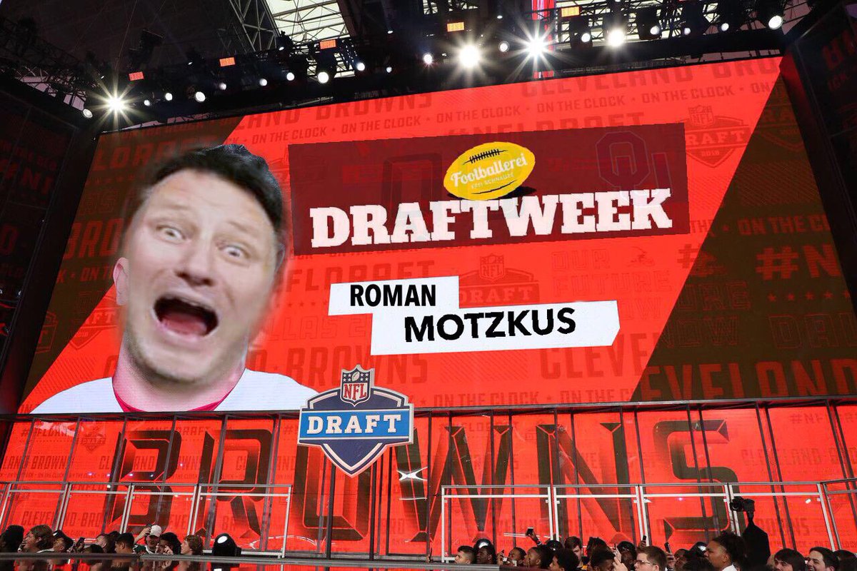 Fritschi1976's tweet photo. Footballerei Draft Week! @Footballerei 

Heute findet die #LiveDrafterei statt

Liveübertragung heute ab 19:00Uhr u.a. mit @kucze22 und @CSpengemann und dem Promi-Pick @RomanMotzkus 

#footballisfamily #drafterei  #footballerei #freiSchnauze #FBei #FBeiLive #ranNFLsüchtig #ranNFL https://t.co/Tgv6qLcZBV