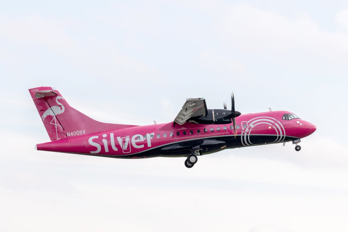 ATRaircraft's tweet photo. Celebrations are on! 👏@silver_airways took delivery of 3 new #ATR42-600 and performed its first revenue flight! 😃More information here: https://t.co/NhDs6MhI3u #ATRintolife #avgeeks https://t.co/cHzGnuwzHO