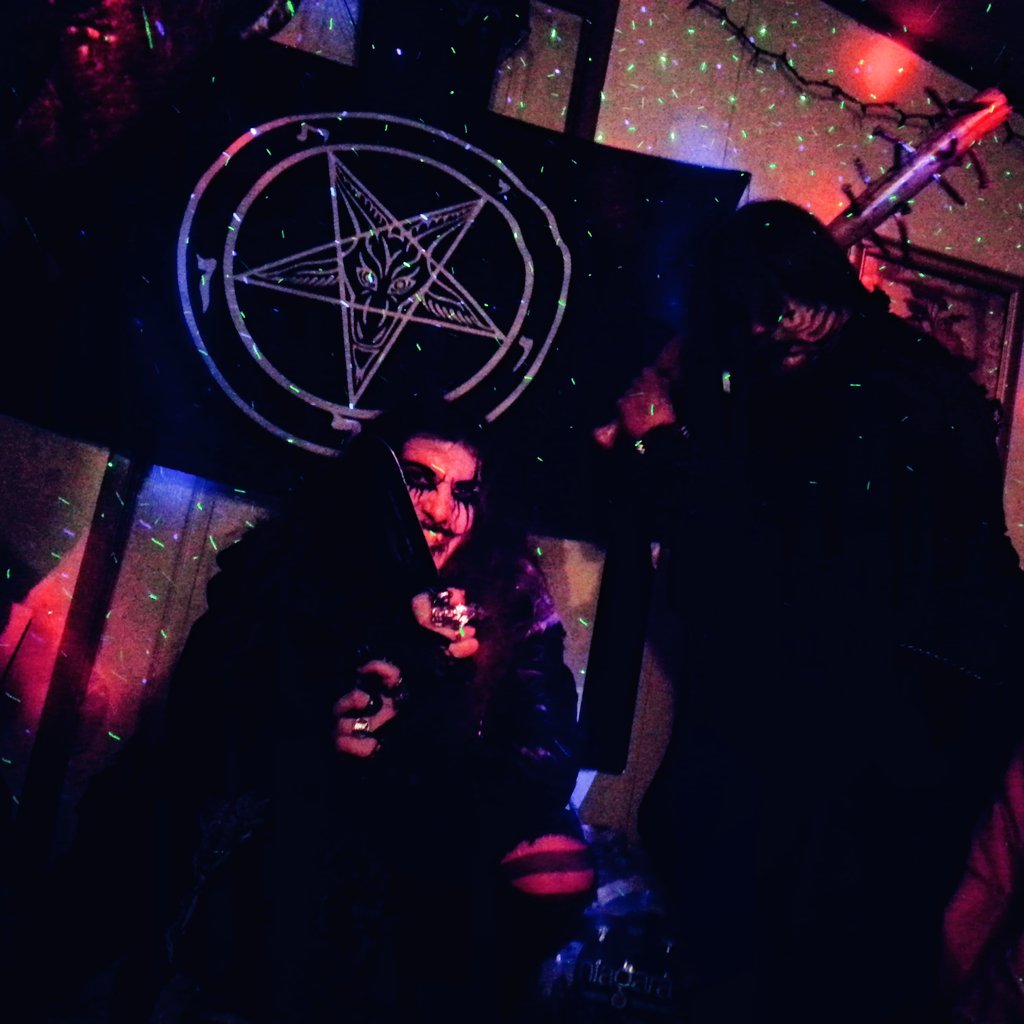 konstriktor666's tweet photo. Blasphemous rites of human sakrifice
We summon forth our Antichrist ⛧💀⛧
Ave Serpentis!!! 🐍🐍🐍 #Könstriktor #metal #shockthrash #DevotionToTheSerpent #BlackMetal #könstriktordie https://t.co/sOvWceSTd8