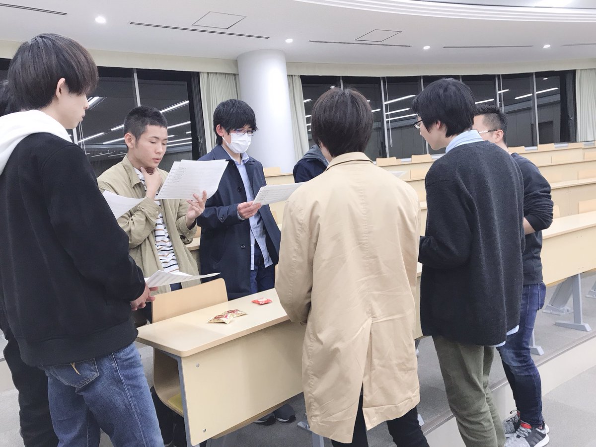 asu_pash2012's tweet photo. 明日もP∀SHの体験会です🎤

18:20(5限後)〜  511教室

にて、行います！
演奏予定曲は｢また会える日まで/ゆず｣です✨
5限に授業があっても大丈夫👌
楽しいこと間違いなしなので、友達を誘って来てねー！

(写真は先週の体験会の様子です) https://t.co/3Pp5ROIlG6