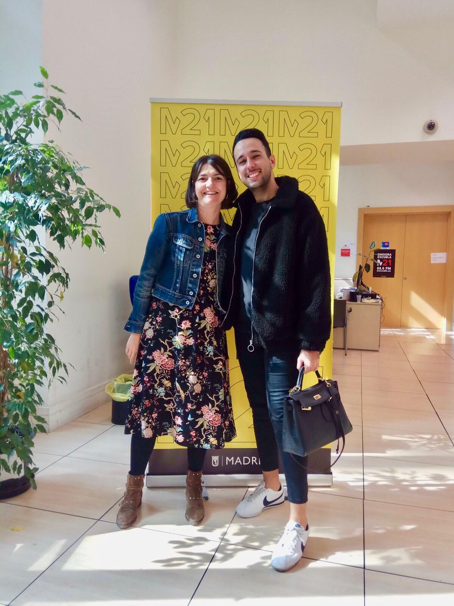 M21madrid's tweet photo. Hoy en #ObjetivoEmpleo entrevistamos al empresario y #beautyboy @AlvaroKruse que acaba de publicar su primer libro #BusinessBoy y viene para compartir con nosotros su trayectoria> 88.6FM o https://t.co/9hM8dtY9mR https://t.co/Zk1eE1pFZd