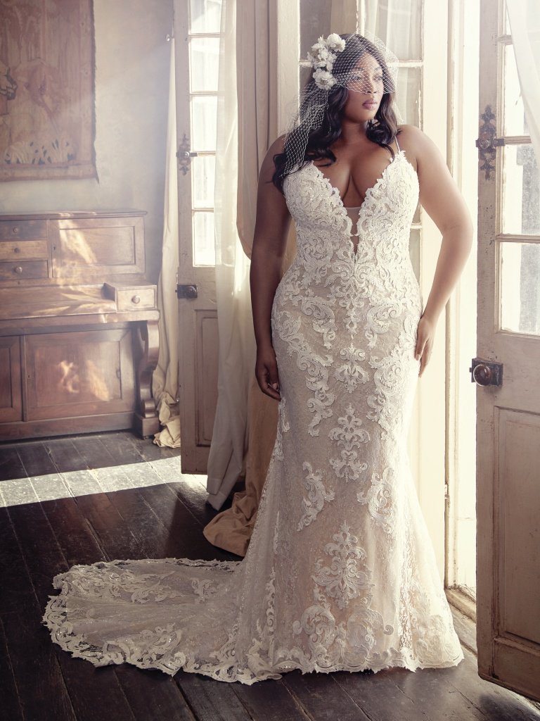 maggiesottero's tweet photo. We’re all about those curves this #TrendTuesday! Check them out 👉🏼(Left to right) Tuscany-Marie, Abbie-Lynette, Glorietta-Lynette, Logan-Lynette
#Maggiebride #plussizebrides #curvybrides #sexyplussize #plussizeweddingdresses #weddingdress https://t.co/pJdqF0XVPJ