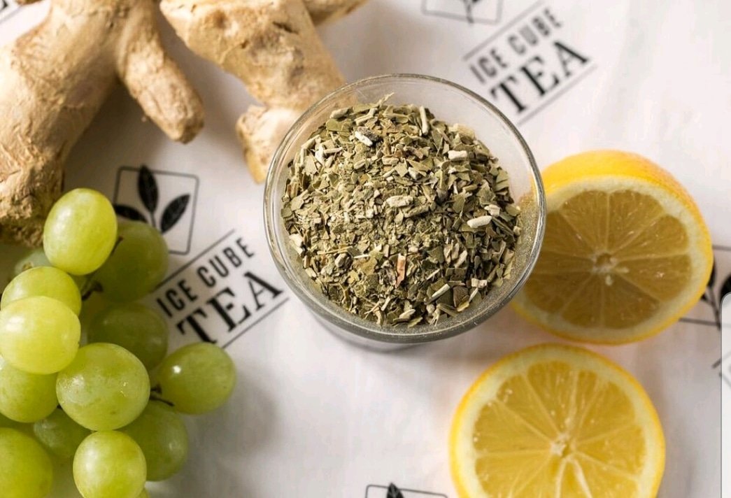 IceCubeTea's tweet image. We only use natural Organic  ingredients...Simples. 
Why complicate what nature provides? 

#icecubetea #organic #patagonia #patagonianicetea#yerbamate #smartalternative #worldearthday #icetea🌱