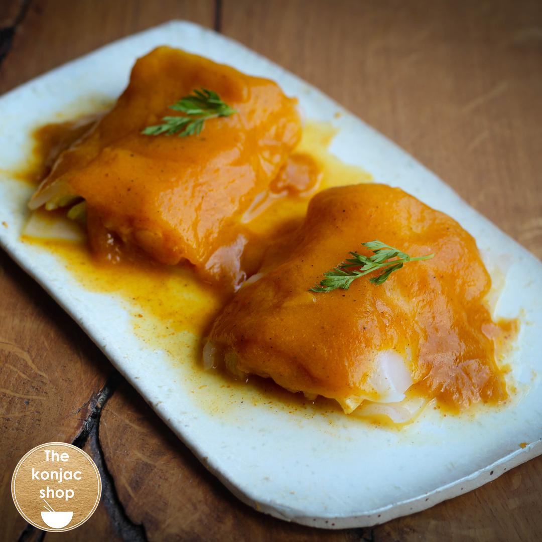TheKonjacShop's tweet photo. #Tiradito de lenguado con #konjac en láminas para dar más consistencia al plato. Acompañado salsa de ají amarillo, un clásico de la cocina peruana con un sabor exótico y afrutado y un poco picante --> https://t.co/7SAVkjTkK3

#shirataki #comersano #disfrutarcomiendo #sincalorias https://t.co/R7tilMuXnj