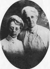 WomenImpact2's tweet photo. En els seus últims anys Mary Anderson residia a Birmingham, on va continuar gestionant els apartaments Fairmont fins a la seva mort a l'edat de 87. En el moment de la seva mort, era el membre més antic del sud de Highland Presbyterian Church. #DonesHistòriques https://t.co/ntKN1SMHTk