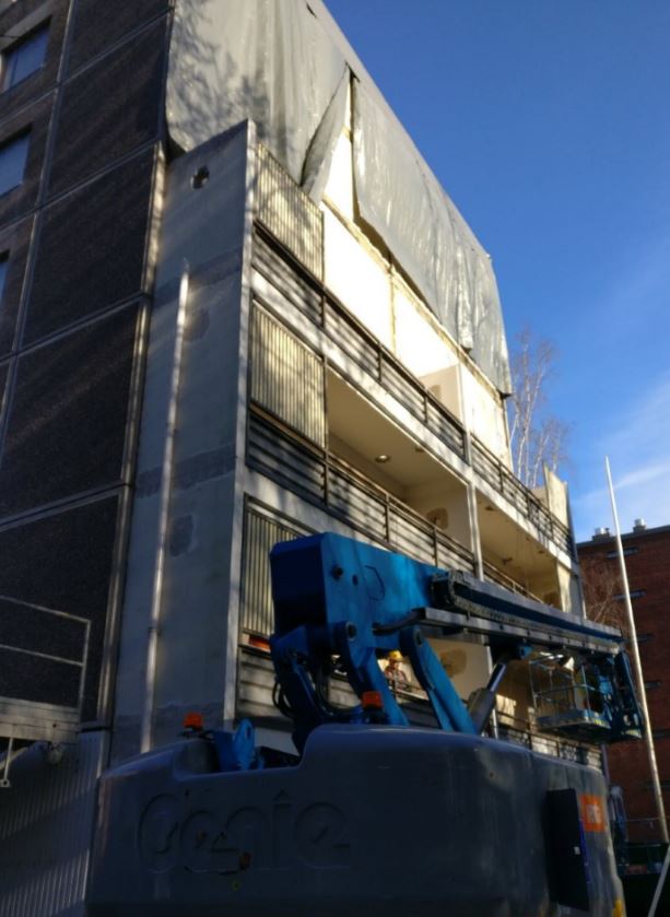 Apua asuntoyhtiöille oikeiden energiaratkaisujen tekemiseen. Peruskorjausten ja energiaratkaisujen yhdistäminen on haasteellista asumiskulujen pitämiseksi kohtuullisina. #energia #isannointiliitto #energiaviisaat bit.ly/2veTmft