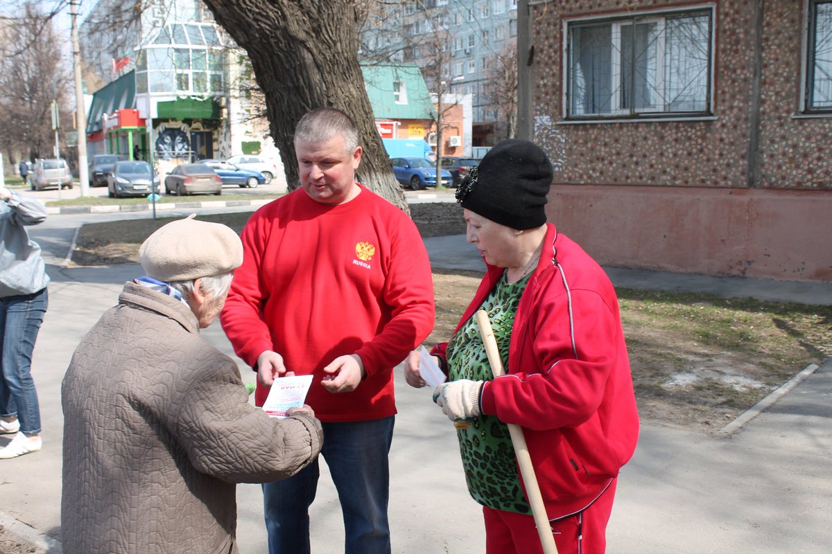 Актив ОНФ принял участие в высадке деревьев в Советском районе Тулы. Посмотрим, какие станут к осени наши липы и рябины.
#онфтула