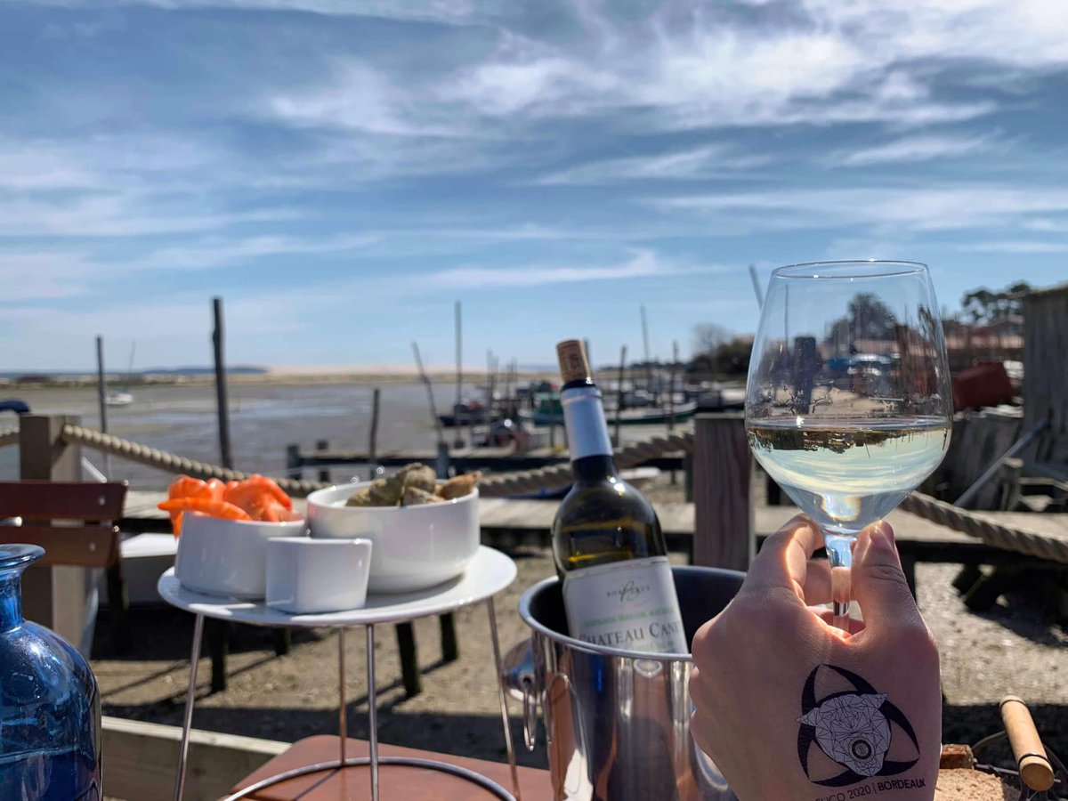 EUCO2020Bdx's tweet photo. It's so beautiful today in #Bordeaux How about your place? Don't hesitate to share with us ! #WelcomeToFrance #Euco2020Bdx #Euco2020 #RotaractFrance #Rotaract #ProudRotaractors #RotaractEurope @RotaractFr @rotaracteurope https://t.co/A845USkREL