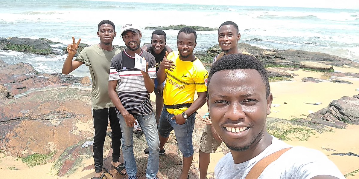 SakaTinoGH's tweet image. So we did this #TrashChallenge #Trashtag over the weekend at Nungua, Accra. Proud of the team. Let's do this again. RT 
@Citi973 @Joy997FM @moes @Starr1035Fm @thenanaaba @johndumelo1 @KojoAB