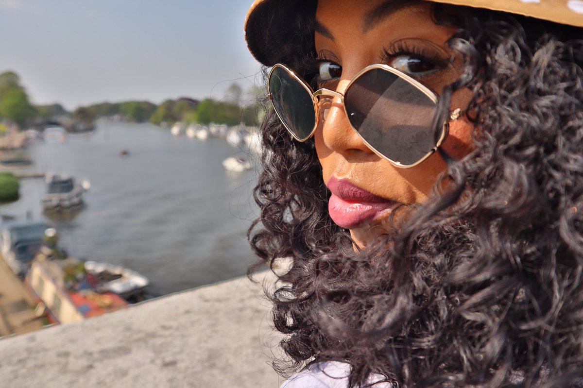 When the sun comes out 🇬🇧☀️🌳