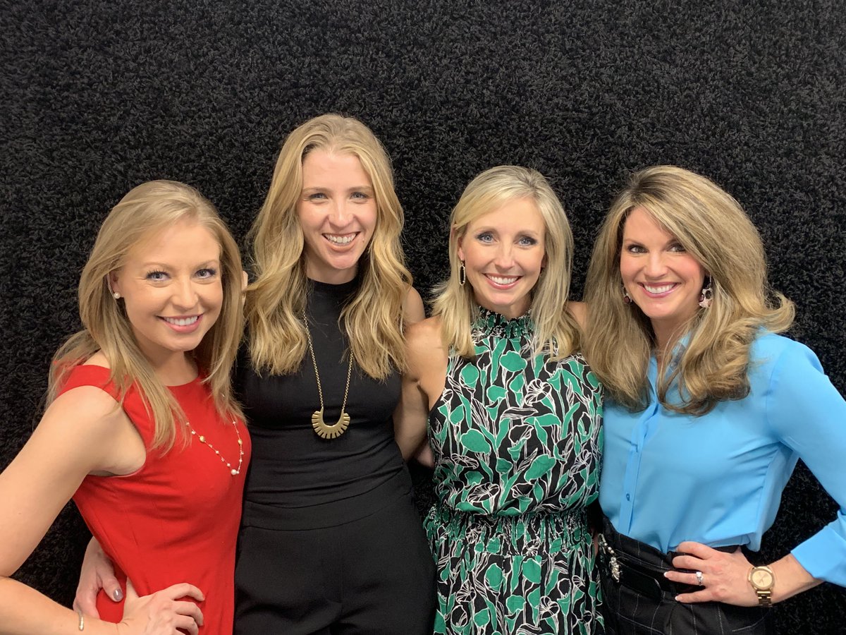 DameItAll's tweet photo. Hey #WashingtonDC The Dames will be L I V E at 9am on @ABC7GMW with @ABC7Autria and @ABC7EileenW. Tune in, record, or stream for your favorite ladies dishing all-the-things, plus some laughs! #goodmorningwashington #dameitall https://t.co/iSLGvw8sHZ