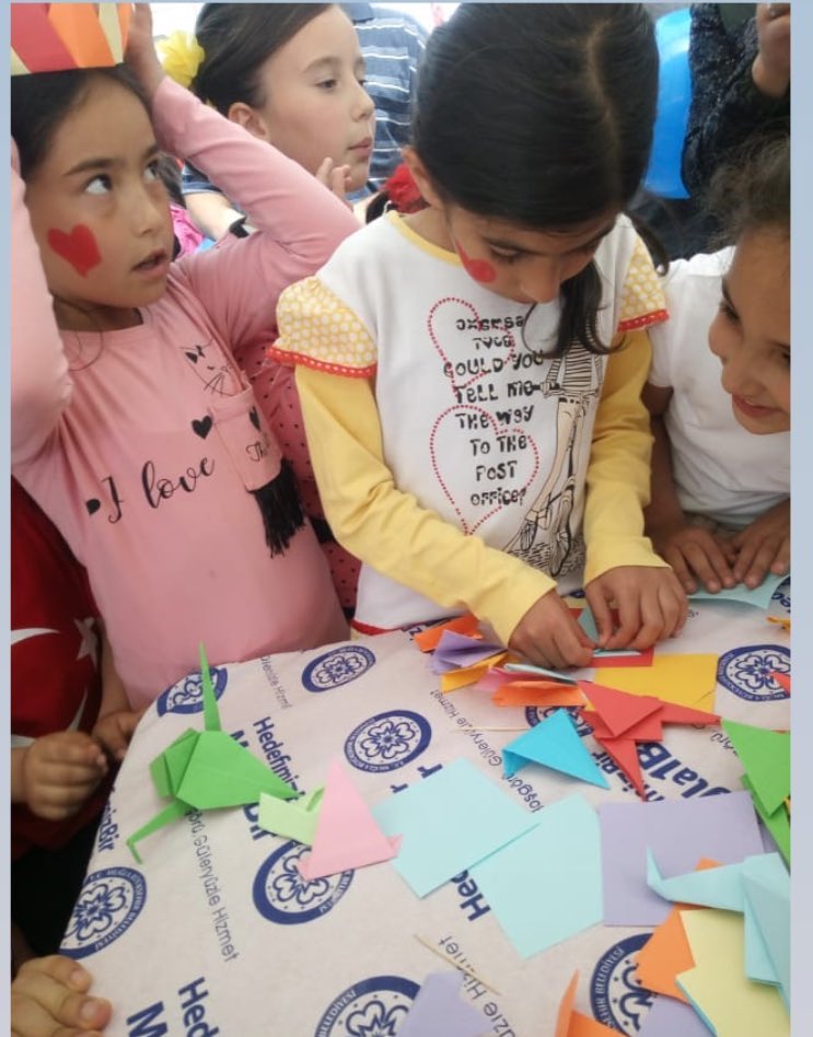 MskuOrigami's tweet photo. Sosyokültürel alandayız🥳 #origami #msküorigami #23NisanUlusalEgemenlikveCocukBayramı https://t.co/E4ft5JIMG2