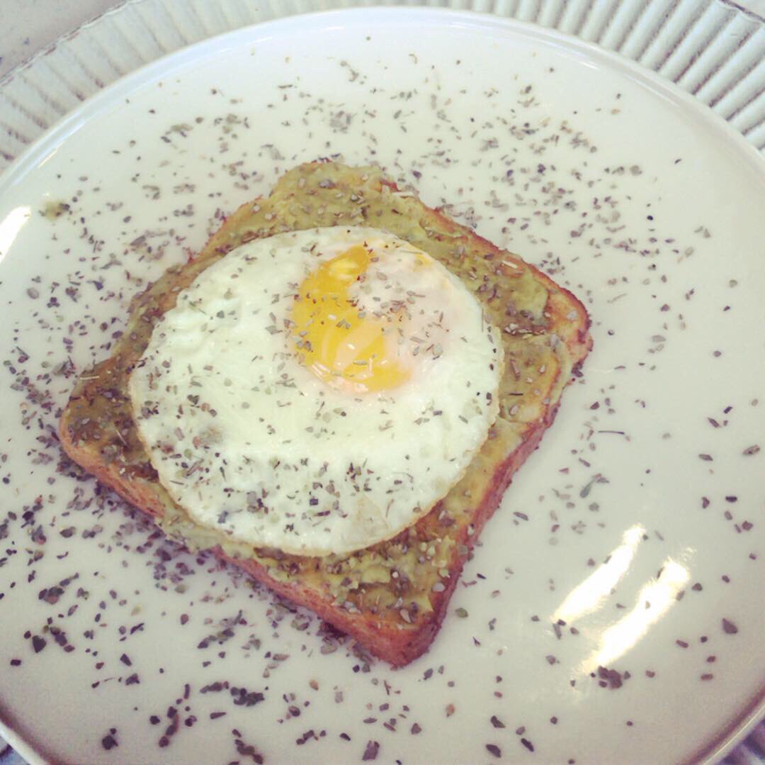 Lezzetli tatları ve keyifli sohbetleri için çok çok teşekkür ediyorum. 

🐓🍞🥚🍳😋

#breakfast #eggbread #healthybreakfast #kahvaltı #yumurtalıekmek #sagliklikahvalti #yumurtalıekmekevi