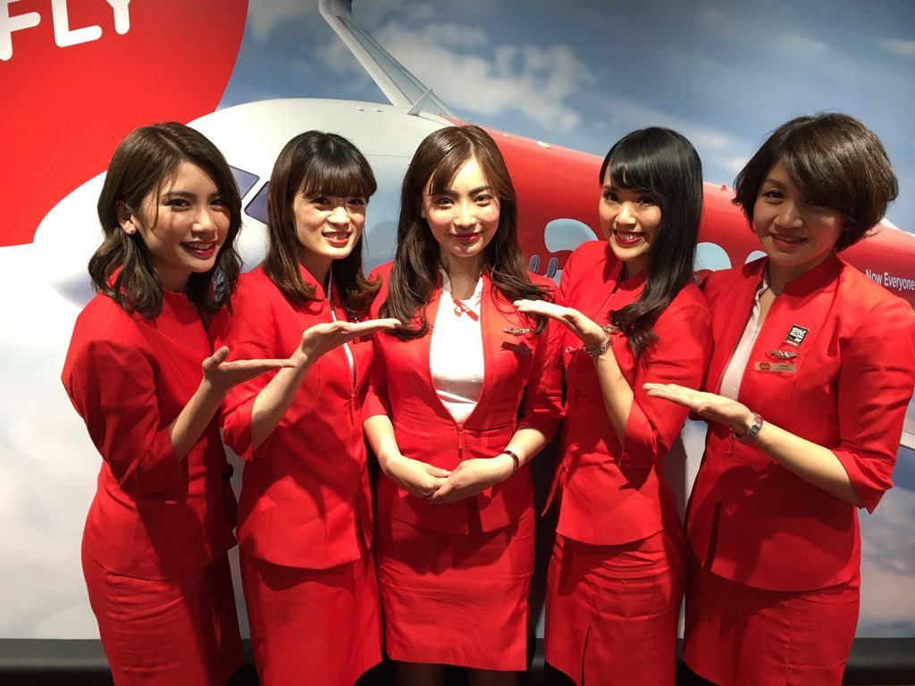 AirAsia キャビンアテンダント 産経ニュース