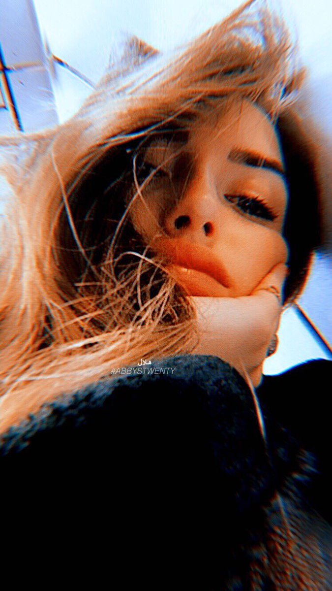 lucreziadobrev's tweet photo. « do you got plans tonight? I’m a couple hundred miles from Hong Kong, and I was thinking I could fly to you. »
super ready and excited to live this experience 🤞🏻
📍Hong Kong, #AbbysTwenty 🖤 https://t.co/kj5TfR2eLU