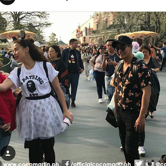 Analyn04985627's tweet photo. Family is love 😍😍😍 #CocoYassIsREAL #CocoMartin #YassiPressman #CocoYass #KFWJapan2019 #FPJAP3Puntirya https://t.co/PUOyBJiMJM