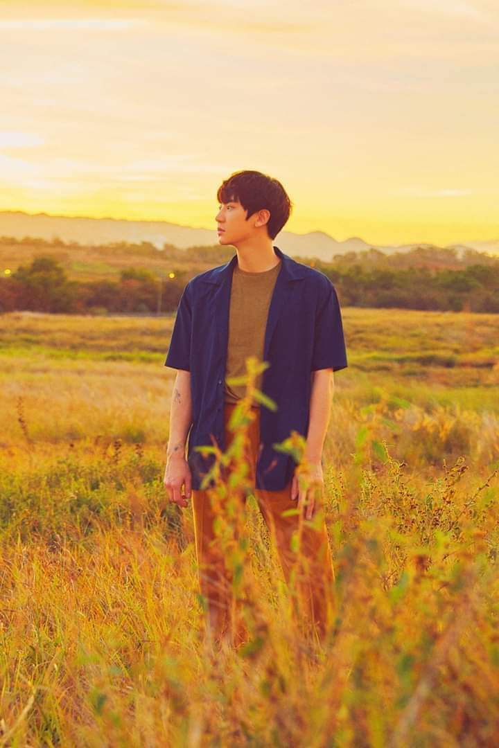 KyawlB's tweet photo. Park Chanyeol
#BBMAsTopSocial EXO
@weareoneEXO https://t.co/h4HH2N45yL