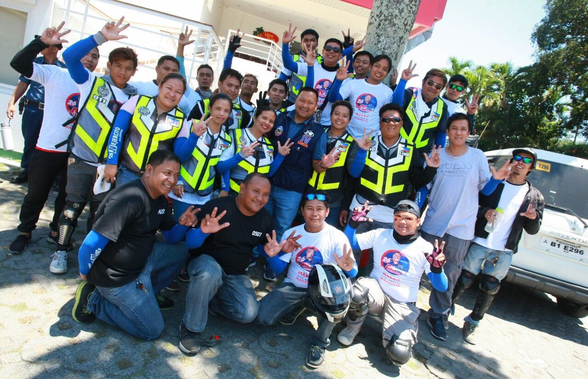 jvejercito's tweet photo. Had so much fun motorcading around Sto Tomas, Malvar and Lipa City in Batangas Province. 

Salamat muli sa mainit na magtanggap Batangeños at sa mga Batangas riders na sumama! 💙

#26Ejercito #MrHealthCare #JVIsTheGoodOne https://t.co/EL98jlFGAc