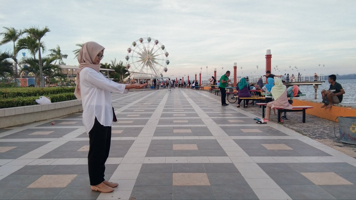 Baru juga kenalan, Eh udah hilang.