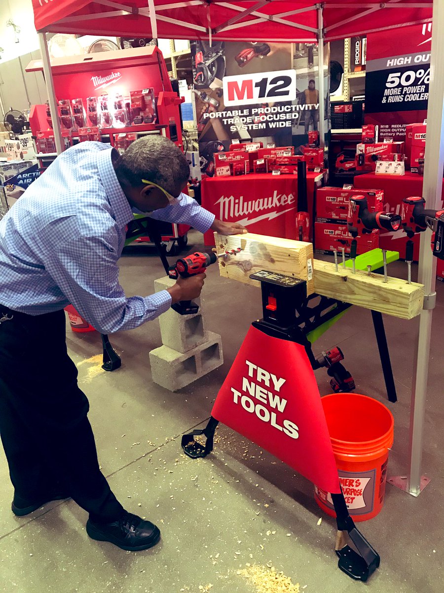 sarahTTI's tweet image. Happy turn up Carbide Tuesday! Come check us out @HomeDepot #store279 in Tampa, FL ! Where you will find us demoing our industry leading Carbide Sawzall Blades! @MilwaukeeTool #TORCHBLADE #AXBLADE @HD6872 @EfrenExports