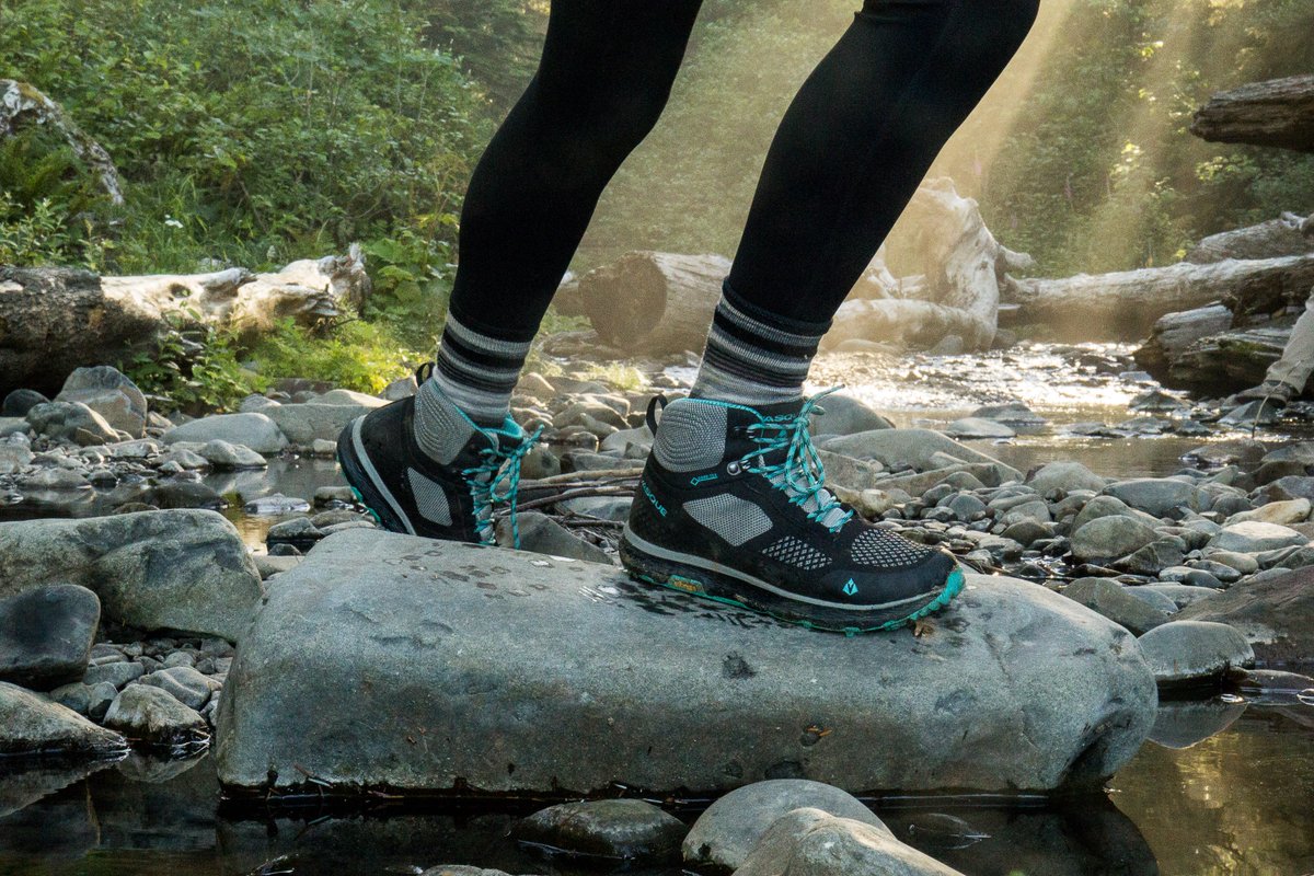 vasque breeze lt mid