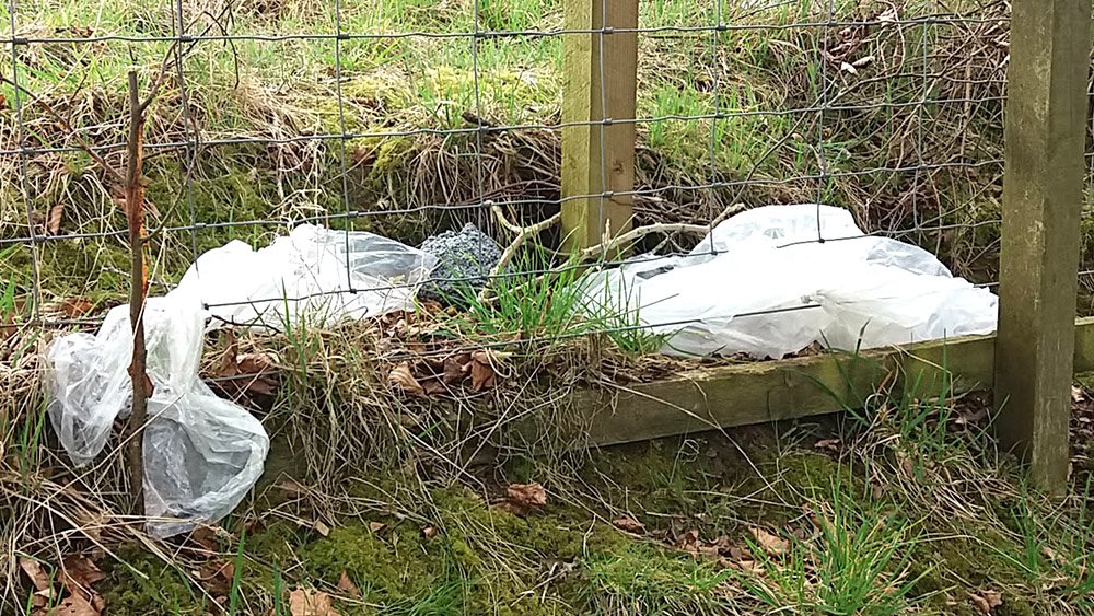 KennyRobb101's tweet image. The disonesty and total lack of consideration shown by @DavidWilsonHome and @TaylorWimpey to the unfortunate neighbours of their developments is shameful - why not show a bit of consideration and deliver on your promises to clear up your rubbish? #greedydevelopers @Barrattplc