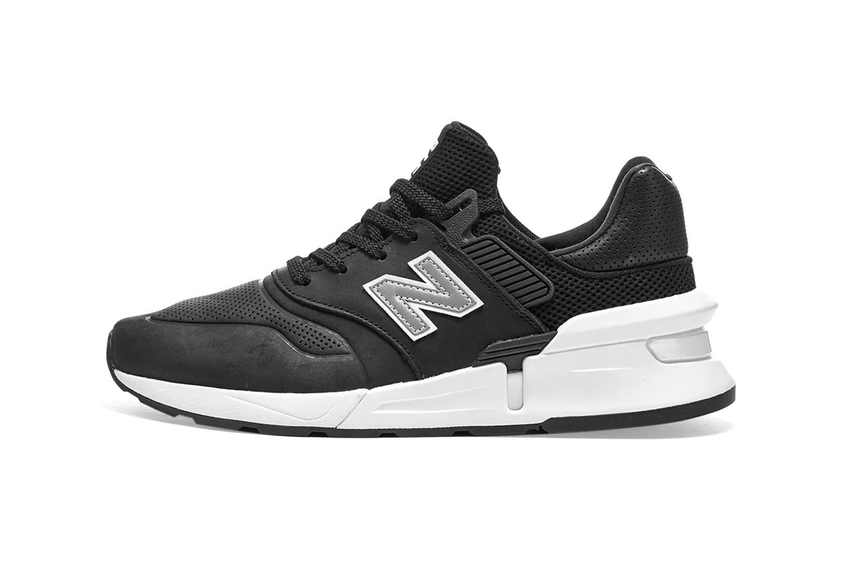 Hypebeast_JP's tweet photo. COMME des GARÇONS HOMME x New Balance から MS997 のコラボモデルが登場 #MS997 #NewBalance #COMMEdesGARCONS

Read More : https://t.co/b15Btmo1c6 https://t.co/H9NX4BSf0c