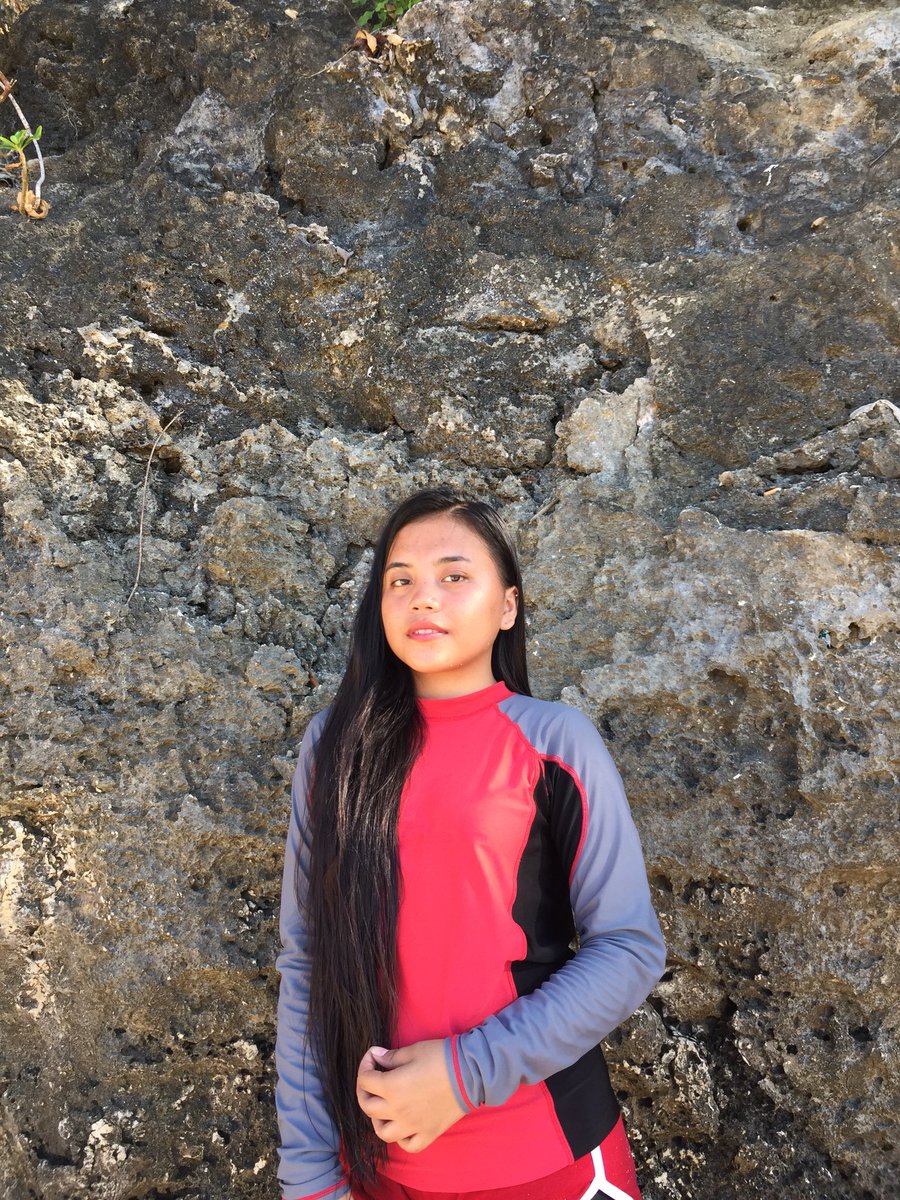 ricanalj's tweet photo. When you have an overprotected bf: https://t.co/0Awbhu8vhX