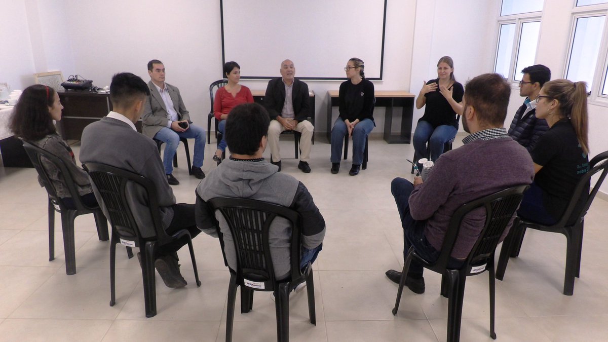 IPRODICH's tweet photo. ♿Logramos nuevamente que #PersonasConDiscapacidad realicen #EntrenamientosLaborales en la #UTN
😊💻👍📝Junto a la Agencia Territorial de la @sec_trabajo concretamos, mediante el #ProgramaPROMOVER, Entrenamientos Laborales de cinco #ChaqueñosConDiscapacidad en la @UTN_FRRE... https://t.co/VfIWKxqjCC