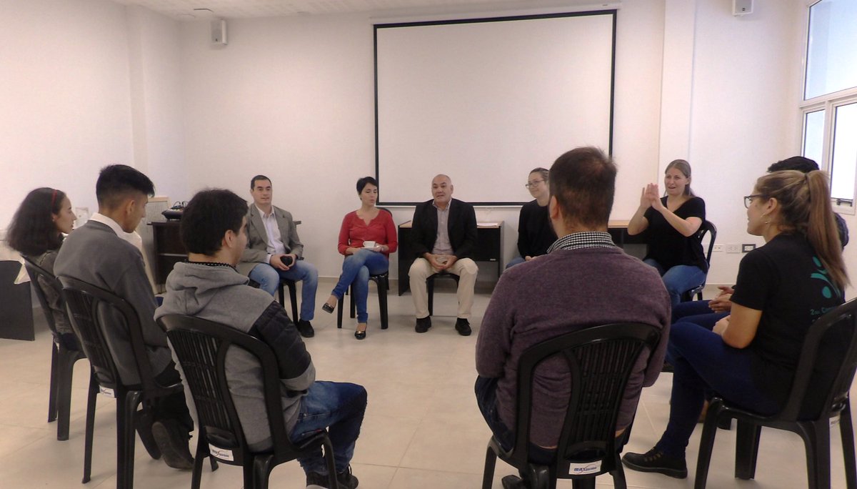 IPRODICH's tweet photo. ♿Logramos nuevamente que #PersonasConDiscapacidad realicen #EntrenamientosLaborales en la #UTN
😊💻👍📝Junto a la Agencia Territorial de la @sec_trabajo concretamos, mediante el #ProgramaPROMOVER, Entrenamientos Laborales de cinco #ChaqueñosConDiscapacidad en la @UTN_FRRE... https://t.co/VfIWKxqjCC