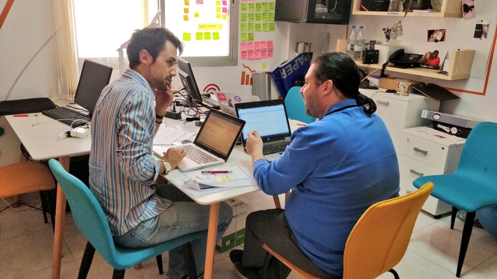 SG_labinno's tweet photo. Le fondateur de la #startup algérienne  #Cooffa est en mission de cadrage au Lab Innovation @SocieteGenerale  de #Dakar pour la mise en route du pilote de la solution #CooffaBox.
#AupresDesStartups #TheFutureIsYou #CestVousLavenir #Afrique #Fintech #Dakar #senegal https://t.co/L01OoA0pwh