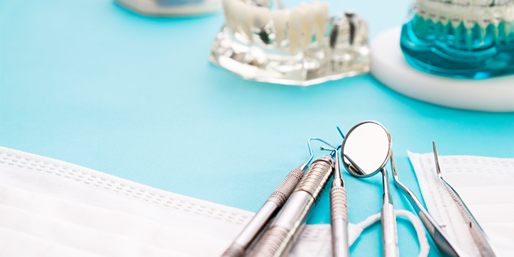 mobadent's tweet photo. Nuevos Anticoagulantes Orales. ❤Todo lo que debes saber de su relación con la salud bucodental. 👉 https://t.co/GRnRaSfiXq https://t.co/oXrV2ZL9TL