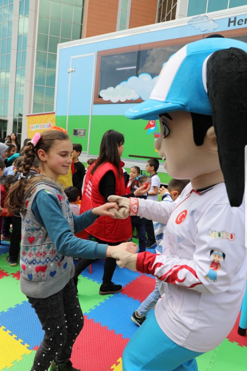 Goc Idaresi Genel Md On Twitter Sosyal Uyum Tiri Nda Dunya