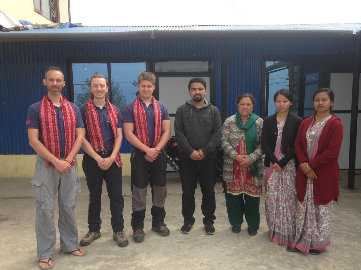HewettChris's tweet photo. The @cariadmedic team with the #DMSTI faculty and our nursing/midwifery students from first day of Emergency Patient Assessment &amp; Management training.

#Charikot #Nepal
#PreHospitalCare https://t.co/ESPQPli84Y