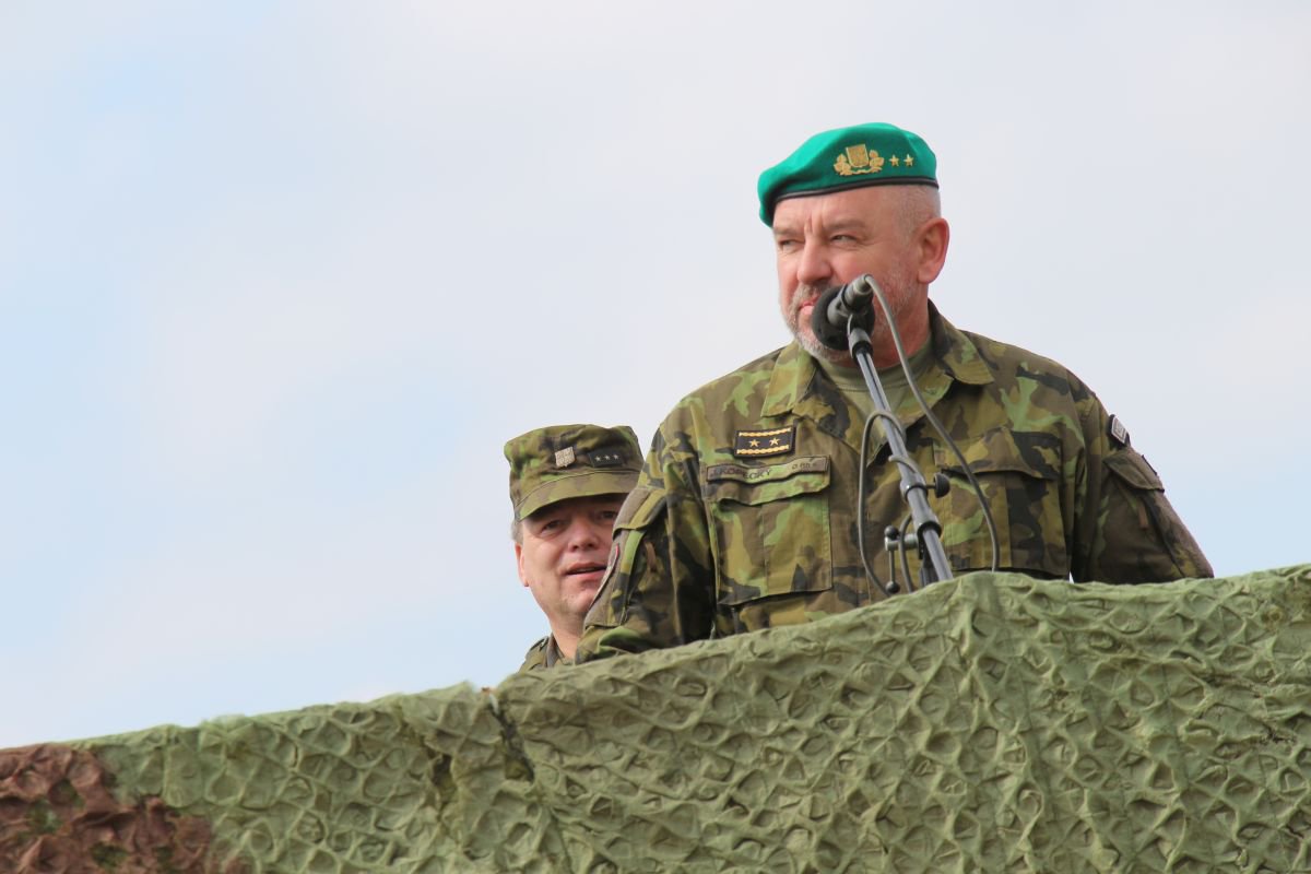 ArmadaCR's tweet image. Vojáci 71. praporního úkolového uskupení #71mpr budou součástí aliančních sil rychlé reakce #VJTF. Svoji připravenost potvrdí certifikací během cvičení Czech Lizard 2019 ve Vojenském újezdu Libavá. #7mb