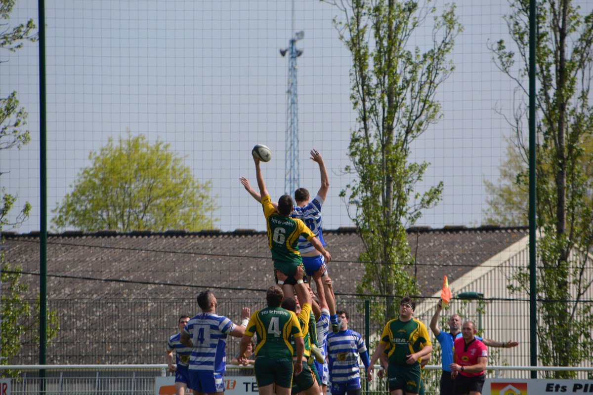 RCPFougeres's tweet photo. 💚VICTOIIIREEEE 42 - 17 contre RC Quimper !!!! 🏉💪
👉Direction la FINALE Bretagne - Dimanche 28 Avril à Vitré contre St Brieuc !! 🏉👌
#Parcequefougeres #RugbyBZH #vertsetjaunes #RCPF https://t.co/DFF97tYEVI