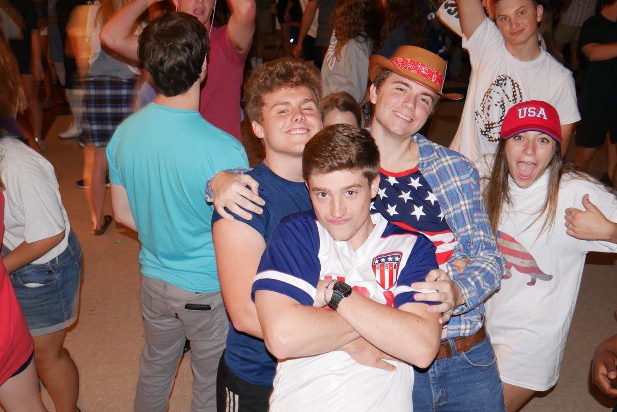 CedarRidgeYL's tweet photo. link to pics from club last night in our bio!! we love y’all!!! 🤠🤠🤠 https://t.co/4luLD4Iqbl