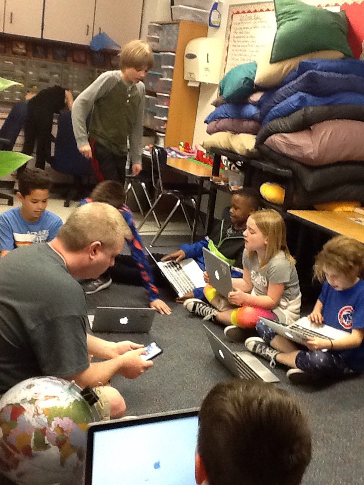 MrSolarz's tweet photo. Just starting our Story of America narrated by Mr.Solarz. https://t.co/FhkRiYRPBb