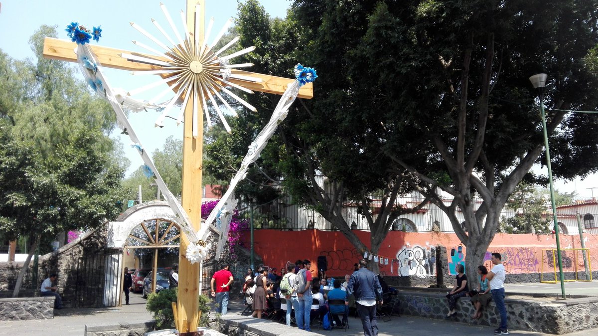 GeneralCoyoacan's tweet photo. La segunda mesa nos mostró grandes autores.

El primer Maratón de Escritores de #Coyoacán, en el marco del Día Internacional del Libro y del derecho de Autor, sigue en marcha. 

Aún puedes disfrutarlo, consulta nuestras sedes.

#DiaDelLibro #EntradaLibre https://t.co/sP96tqyLOl