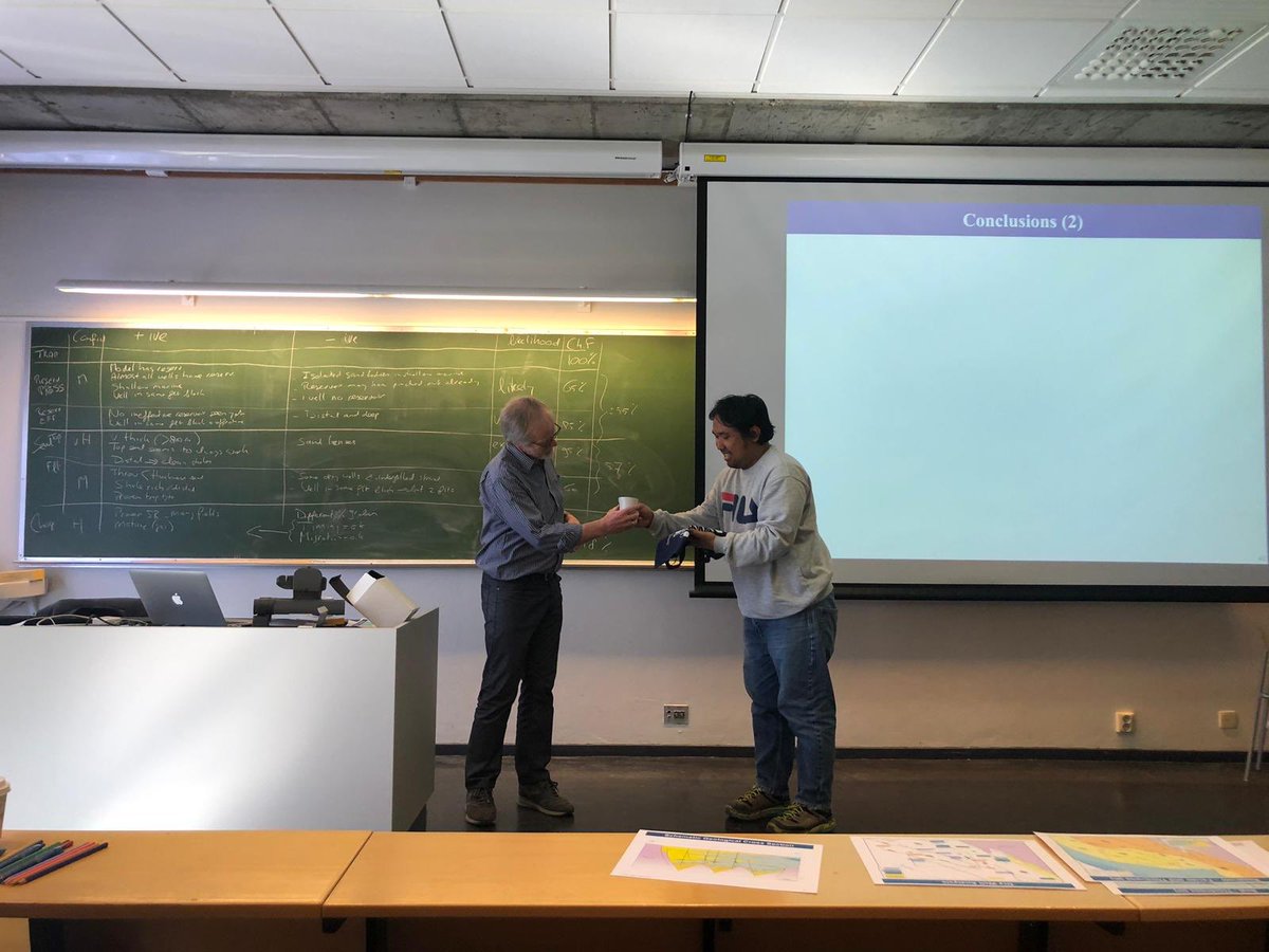 InterpretGeo's tweet photo. We are happy to host Professor Jan De Jager guest lecture on the “Petroleum risk assessment for exploration prospects in the light of geophysical evidence”. Tusen takk #guestlecture  #petroleum #riskassessment #geophysics https://t.co/hxWm6blpZO