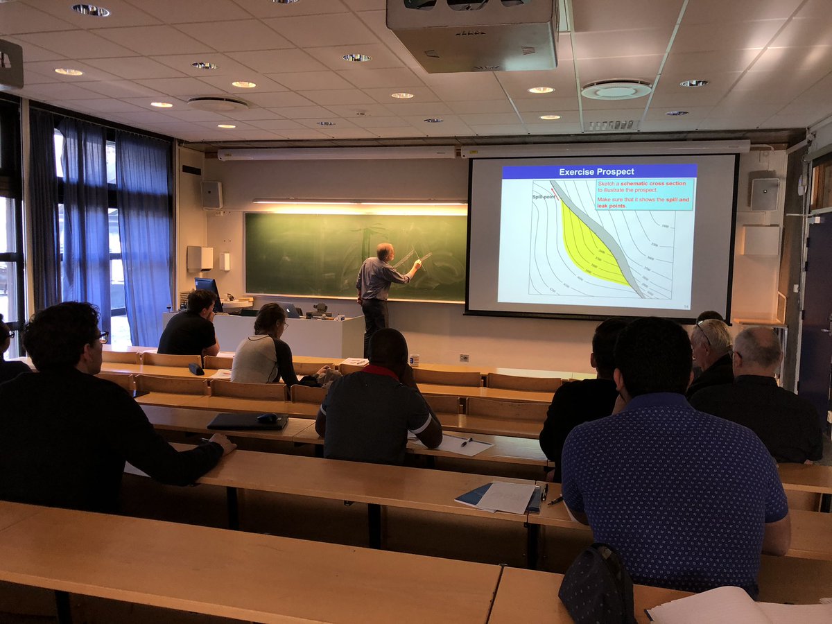 InterpretGeo's tweet photo. We are happy to host Professor Jan De Jager guest lecture on the “Petroleum risk assessment for exploration prospects in the light of geophysical evidence”. Tusen takk #guestlecture  #petroleum #riskassessment #geophysics https://t.co/hxWm6blpZO