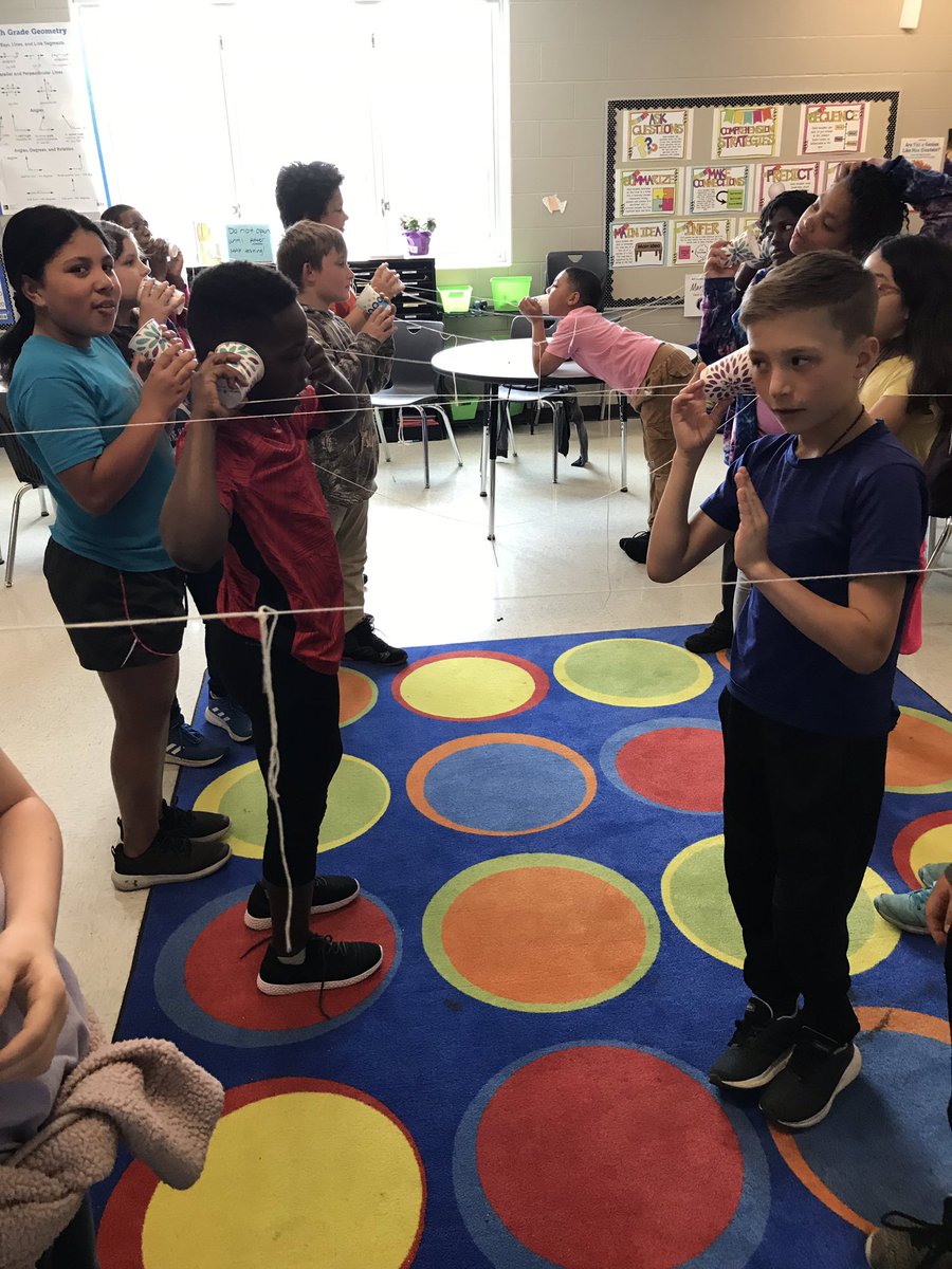 MsGehaReading's tweet image. Discussing vibrations, sound, and waves with @MysterySci @CRE_Cardinals #creteach #cpsscience101