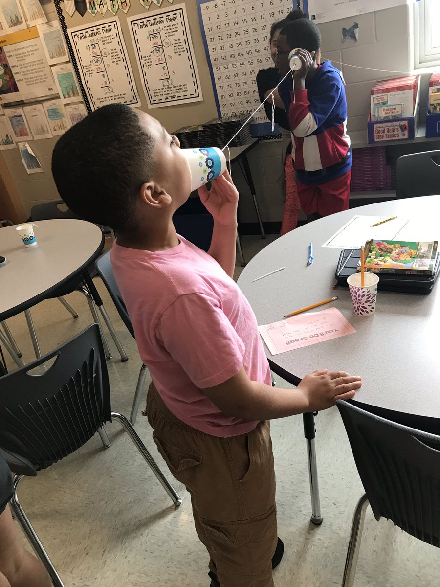 MsGehaReading's tweet image. Discussing vibrations, sound, and waves with @MysterySci @CRE_Cardinals #creteach #cpsscience101