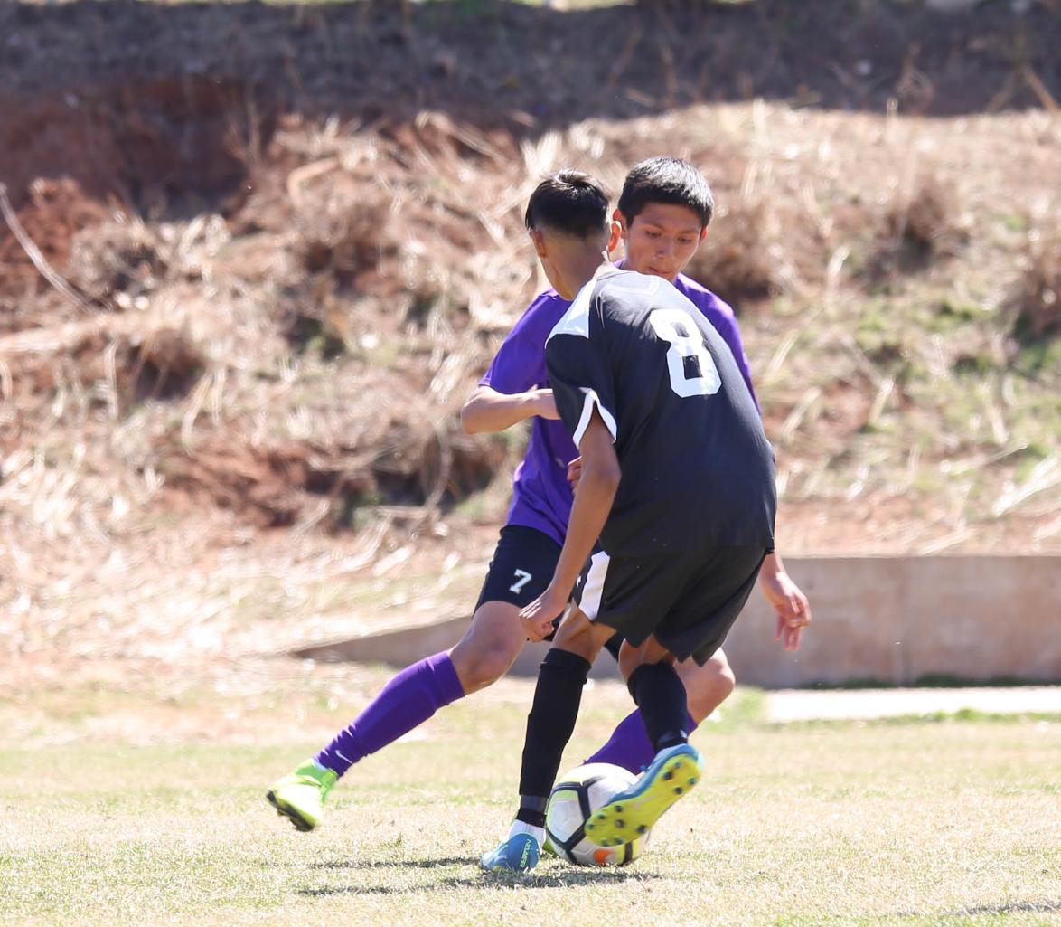 VYPEOK's tweet photo. Chickasha’s Victor Avila – Athlete of the Month Presented by Bank of Commerce Chickasha

https://t.co/BWtokbgn2N #OKPreps https://t.co/IDOy7Kknid