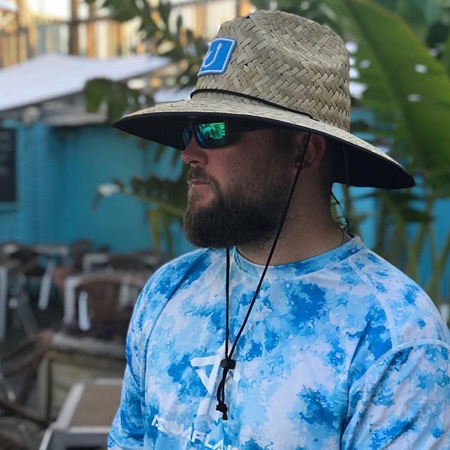 AF Clouds performance shirts are back in stock!! Along with everything else online just in time for summer! Looking good @d_stroud16 🤙🏼 #aquascape #aquaflaugegirl #aquaflauge #ironman #keys #keyslife🌴 #keyslife @aquaflaugegirl @aquaflauge